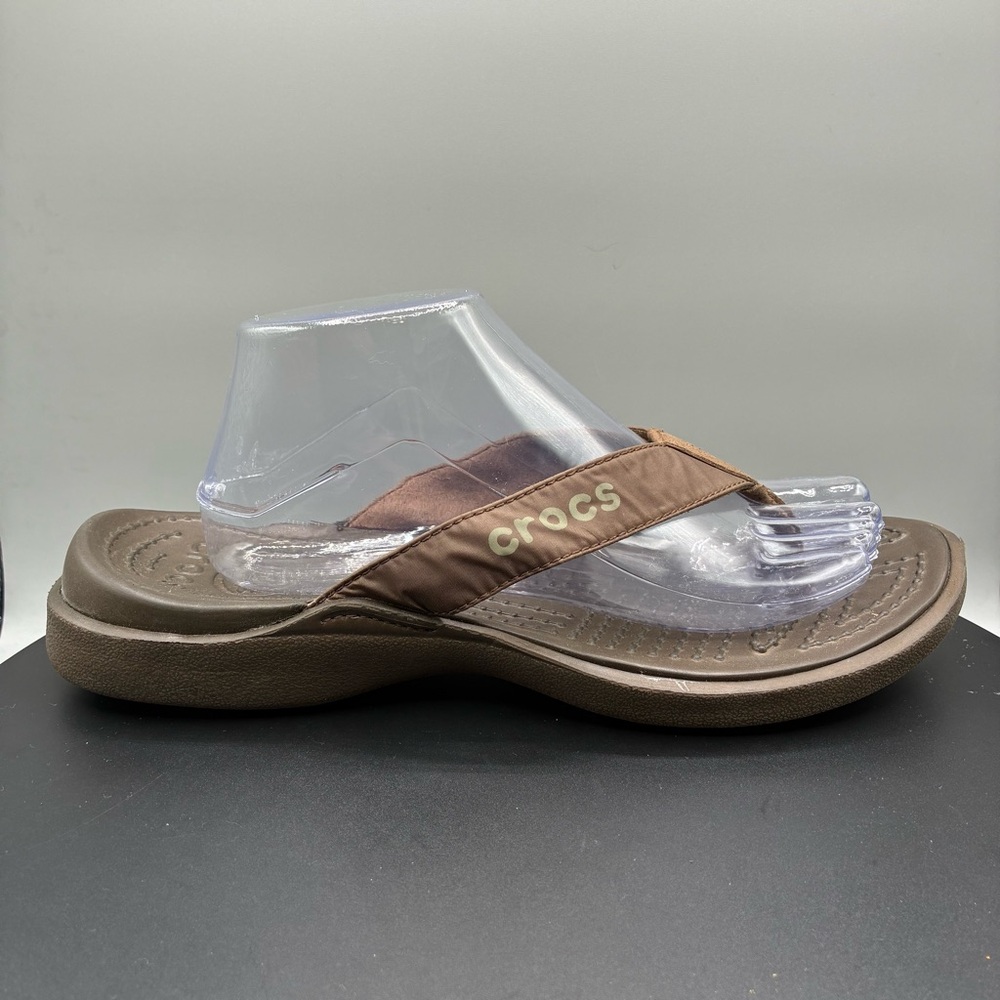 Crocs Capri V Flip Flops Men’s 9 Chocolate Khaki Outdoor Beach Sandals